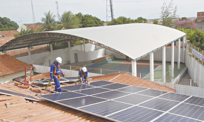 Fique por dentro do que compõe o kit de energia solar fotovoltaico